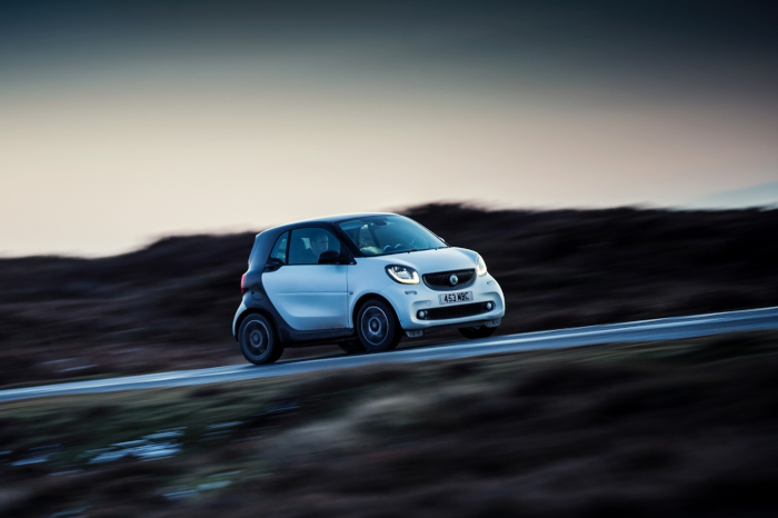 smart-fortwo-C1-700x466