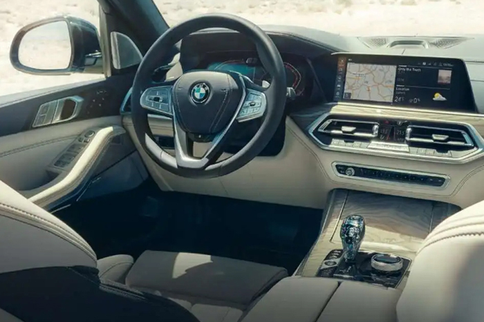 BMW X7 at Inchcape BMW interior